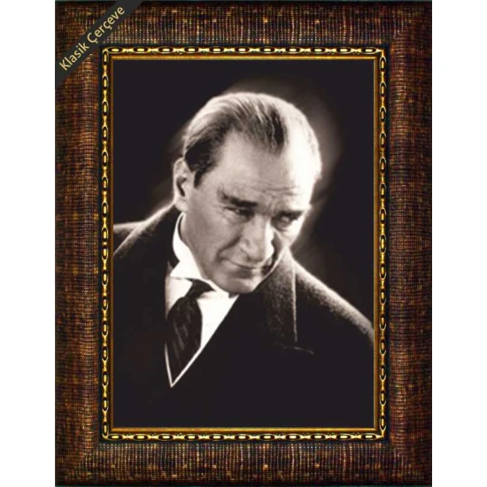 Atatürk Tablosu Çerçeveli - Kızgın Bakan Mustafa Kemal Portresi Siyah/Beyaz ATACRAP01D1 Atatürk Tablosu Çerçeveli - Kızgın Bakan Mustafa Kemal Portresi Siyah/Beyaz ATACRAP01D1