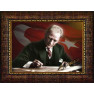 Ata Resim Masa Başında Yazı Yazan Atatürk Resmi Renkli Bayraklı Atatürk Portresi Çerçeveli Yatay Atacrap18y