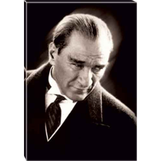 Ata Tablo Kızgın Bakan Atatürk Tablosu Kanvas Siyah-Beyaz Atatürk Portresi Atatrap01d