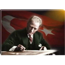 Atatürk Tablosu Kanvas - Masa Başında Yazı Yazan Bayraklı Yatay ATATRAP20Y