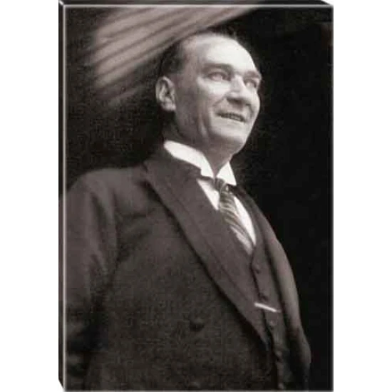 Atatürk Tablosu Kanvas - Gülen Siyah/Beyaz Tasarım ATATRAP45D