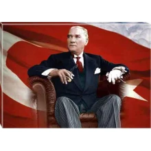 Atatürk Tablosu Kanvas - Yana Bakan Koltukta Oturan Yatay ATATRAP63Y