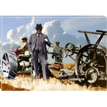 Atatürk Tablosu Kanvas - Traktör Başında Tarlada Çiftçi Yatay ATATRAP67Y