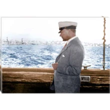 Atatürk Tablosu Kanvas - Denizde Yatta Kaptan Yandan Profil Yatay ATATRAP68Y