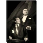 Atatürk Tablosu Kanvas - 2 Figürlü Ayakta ve Oturan Siyah/Beyaz ATATRAP69D