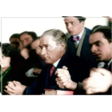 Atatürk Tablosu Kanvas - Üniversitede Ders Dinleyen Eğitimci Yatay ATATRAP74Y