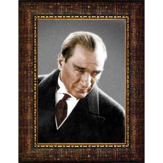 Atatürk Tablosu Çerçeveli - Gri Fonda Kızgın Bakan Mustafa Kemal Portresi ATACRAP01D2