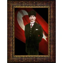 Atatürk Tablosu Kalpaklı Çerçeveli - Ayakta Boydan Mustafa Kemal Portresi Bayraklı ATACRAP57D