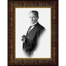 Atatürk Tablosu Çerçeveli - Dürbünlü Siyah/Beyaz Mustafa Kemal Portresi Dekupe Tasarım ATACRAP58D