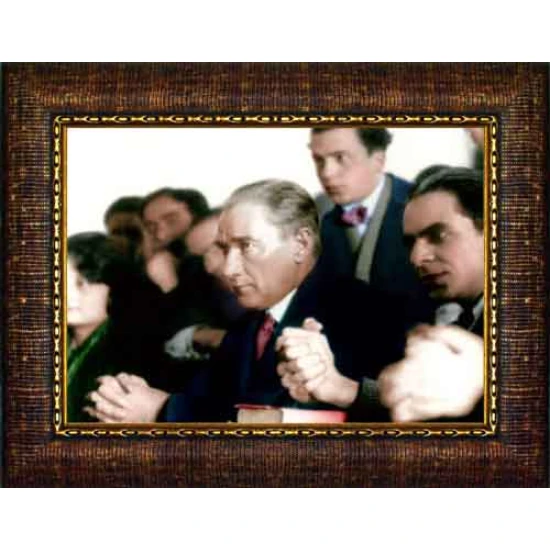 Atatürk Tablosu Çerçeveli - Üniversitede Ders Dinleyen Eğitimci Mustafa Kemal Portresi ATACRAP74Y