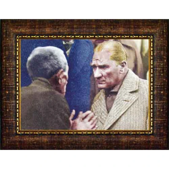 Atatürk Tablosu Çerçeveli - Halkı Dinleyen Halkçı Mustafa Kemal Portresi ATACRAP75Y