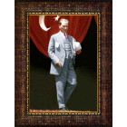 Atatürk Tablosu Çerçeveli - Elinde Şapkalı Ayakta Boydan Mustafa Kemal Portresi Bayraklı ATACRAP84D