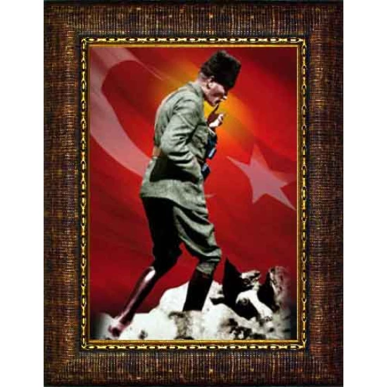 Atatürk Tablosu Çerçeveli - Ayakta Boydan Mustafa Kemal Portresi Kocatepe Sırtlarında Gezinirken Düşünen Bayraklı ATACRAP85D